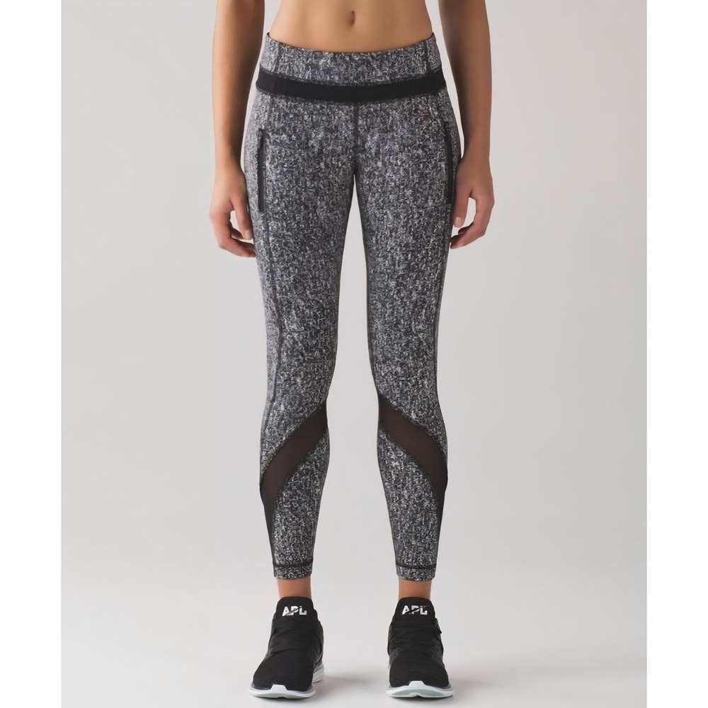 Lululemon Pace Rival Crop Leggings Black White Static Mesh Size 8